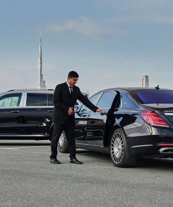 Luxury Car Rental With Driver in Dubai