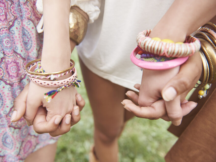 Styling Tips for Pairing Boho Friendship Bracelets with Your Outfits
