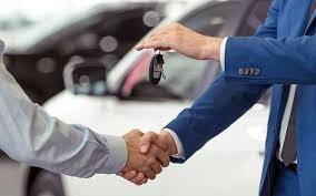 Tips for Creating a Compelling Listing and Ad When Selling Your Car